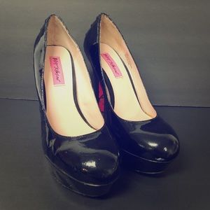 Betsey Johnson Heels (8)